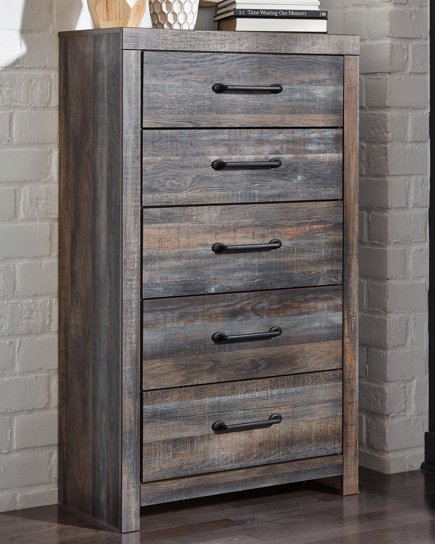 Drystan Five Drawer Chest